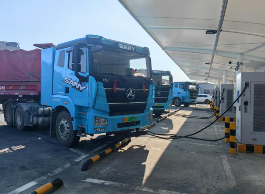 臨澧縣精準施策，推動貨運車輛降碳提效，引領道路貨物運輸綠色轉型